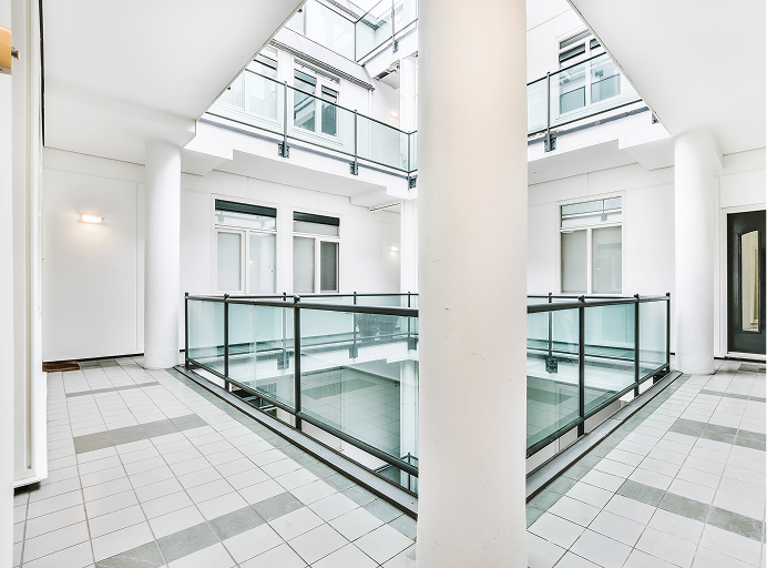 Systems / Balustrade Systems / Glass Infill System